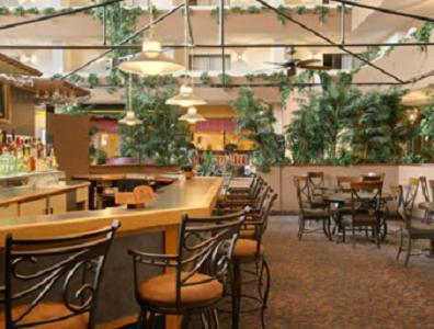 Plaza Hotel And Suites Pine Bluff Ristorante foto